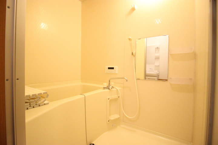 ディアコートつくば【浴室】・追焚き機能付き