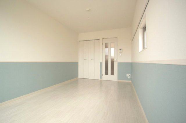 ローズコート【洋室】