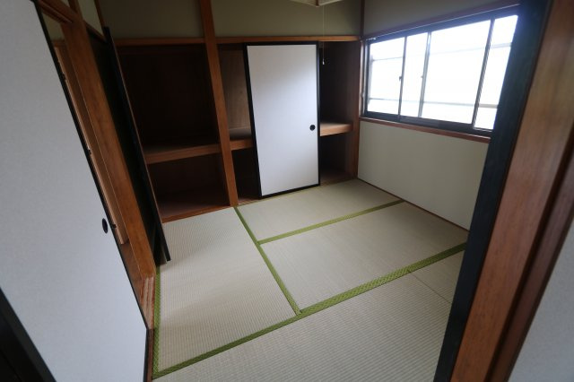 サンハイムN【和室】落ち着いた雰囲気の和室付きです