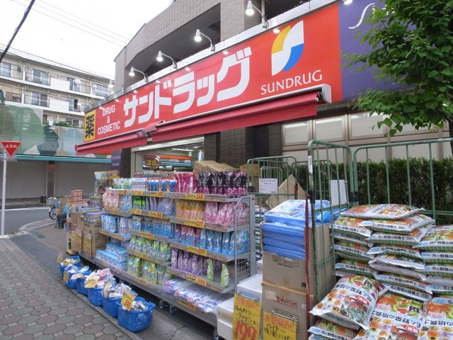 ドラッグストア