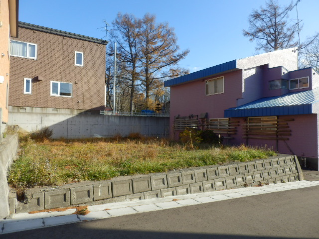 小樽市末広町の売地【前面道路含む現地写真】