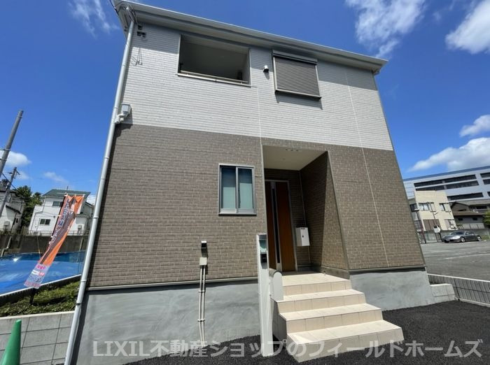 伊勢原市高森新築戸建て 4号棟第14 Lixil不動産ショップのera不動産online