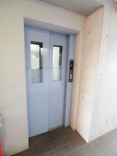 リベルタ国立【共有部分】