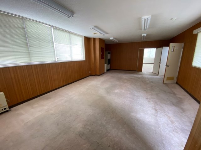 三口新町ビル（仮）【内装】3階フロアは絨毯敷