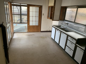 石巻市築山１丁目の中古一戸建【キッチン】