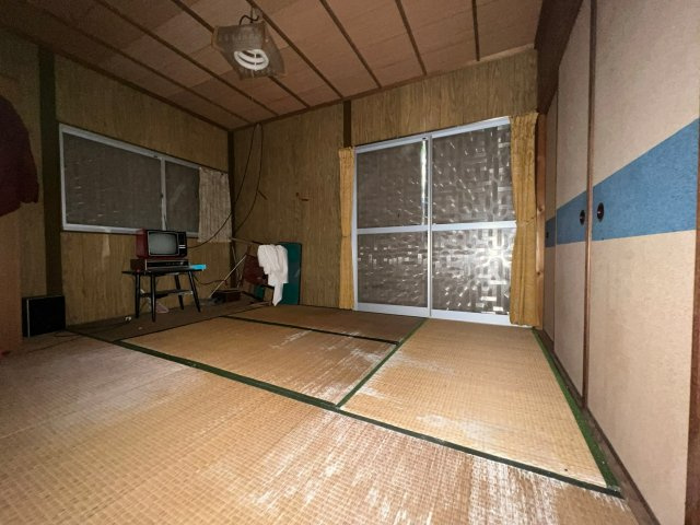 大津市八屋戸2306-59 中古戸建【和室】