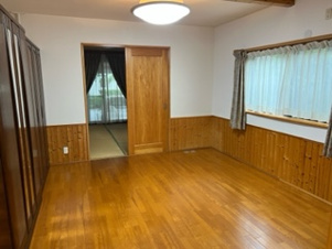鳥取市吉成中古戸建て【洋室】
