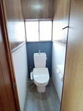 津市高茶屋小森町の一戸建て【トイレ】