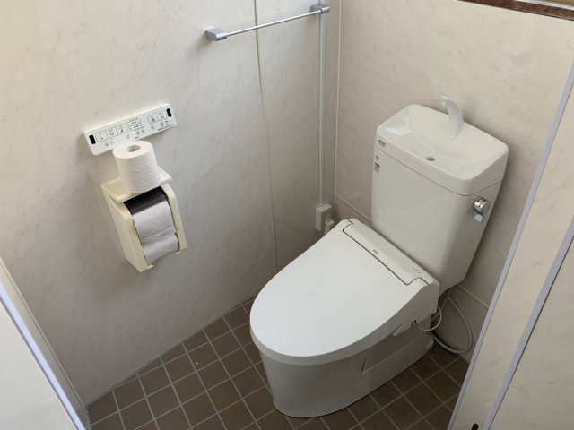 大黒町1丁目貸店舗【トイレ】