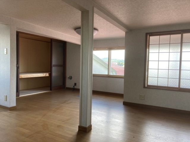 広尾町本通8丁目【洋室】