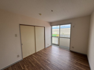 サンハイツ外堀【洋室】