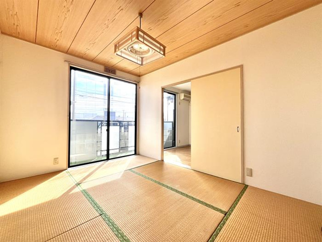 和室と洋室2部屋が嬉しいですね♪