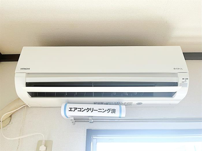 エアコン設備で付いてます！