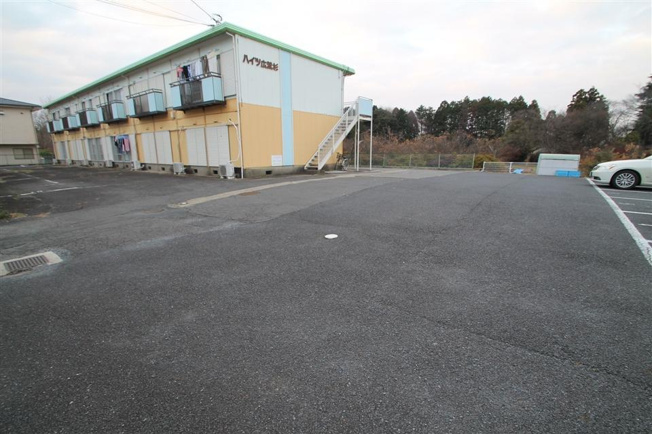 敷地内駐車場はとても広いです！