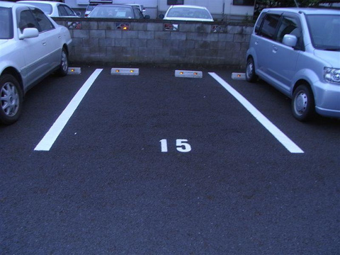 中央本沢駐車場の画像