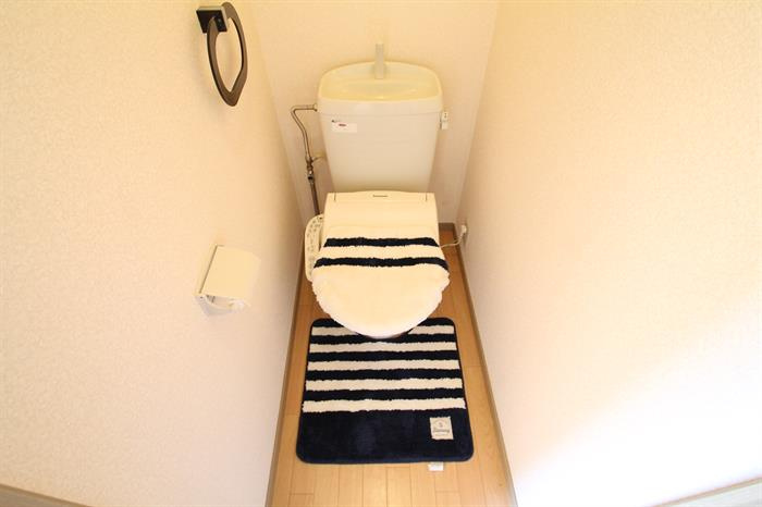 トイレも明るく綺麗です！