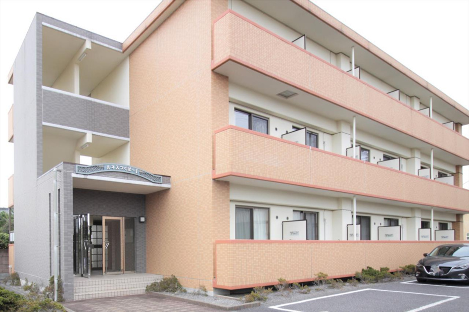 【外観】 オートロック付のマンションです★