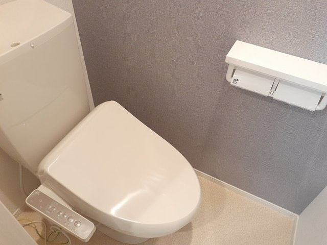 シンプルで使いやすいトイレです