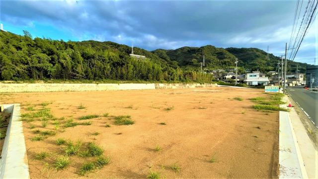 西海岸オーシャンビュー　600坪の土地【前面道路含む現地写真】