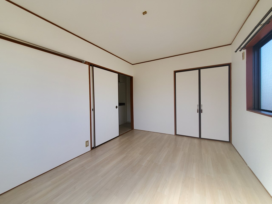 岩井マンション【居間・リビング】