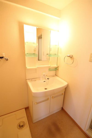 他の部屋の写真となりますので現地ご確認ください。