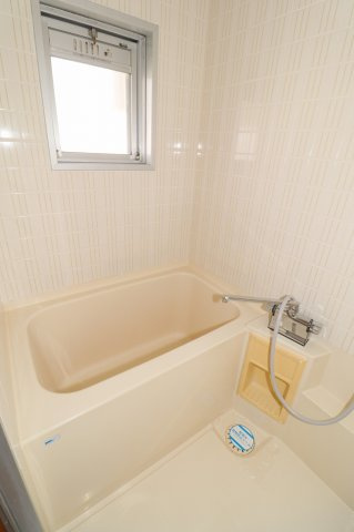 メゾン富沢【浴室】