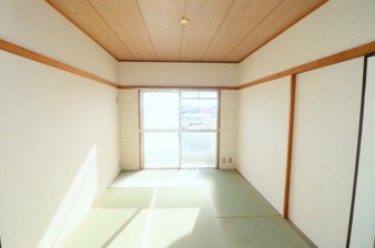 メゾン富沢【和室】