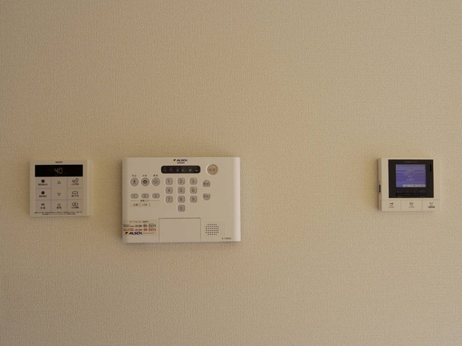 ＡＬＳＯＫホームセキュリティ標準搭載・ＴＶインターホン