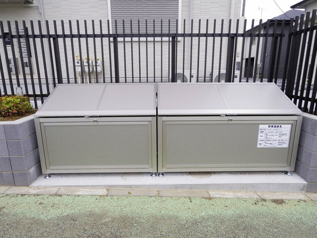 ゴミストッカー