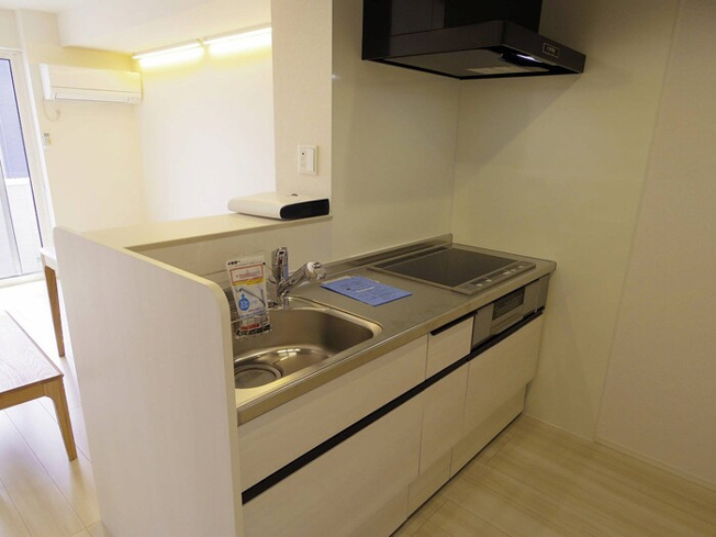 対面式システムキッチン（ＩＨ仕様）