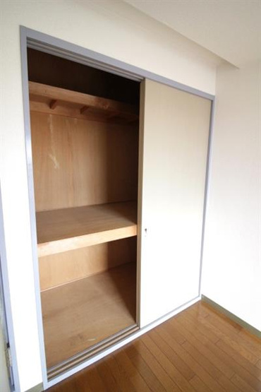 壁紙は現地を確認ください