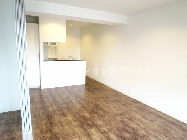 エミネンス園【居間・リビング】