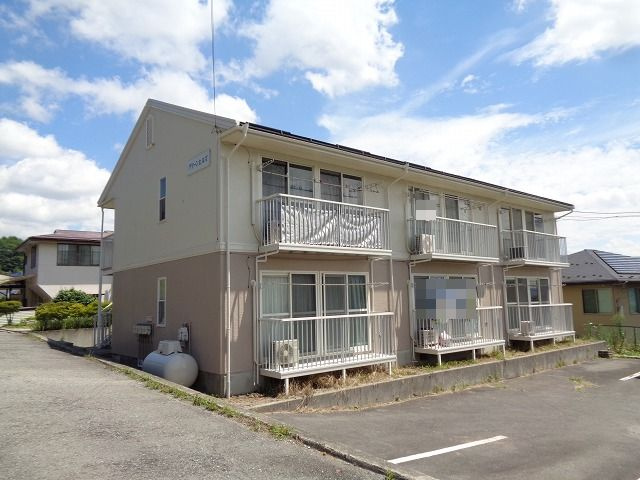 岡谷市山手町２丁目のアパート【外観】