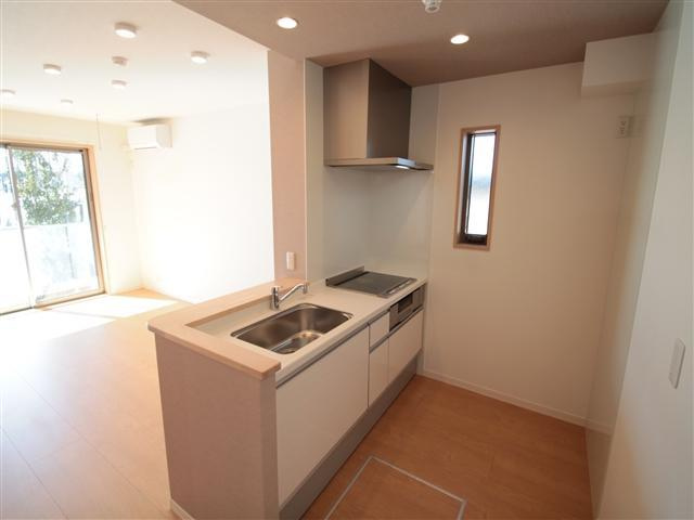 システムキッチン（IH3口）