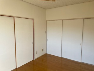 コーエーハイツⅠ【居間・リビング】南東側洋室（2）