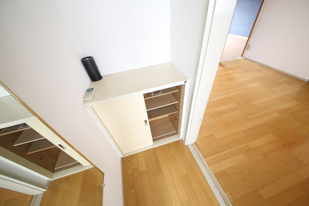 コーエーハイツⅠ【玄関】シューズボックス（2）