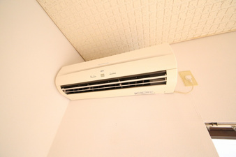 コーエーハイツⅠ【設備】南東側洋室エアコン