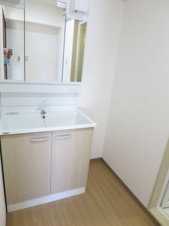 八幡マンション【独立洗面台】