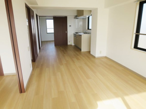 八幡マンション【居間・リビング】