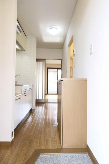 玄関から見たお部屋★