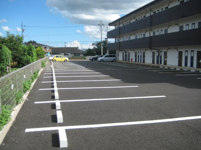 広い駐車場