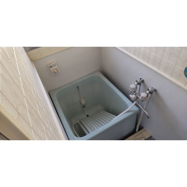 タカヤチョウアサヒ210、211カシヤ【浴室】