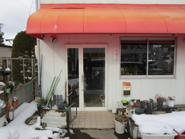 高山市初田町３丁目の店舗事務所【玄関】