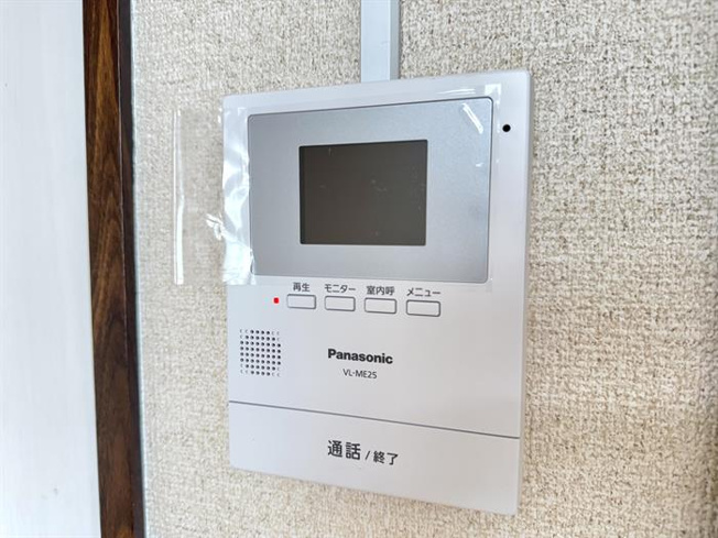 玄関チャイム付！
