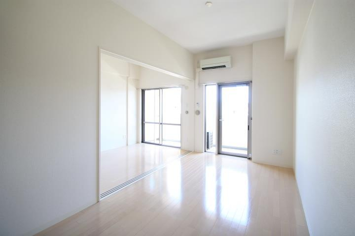 清潔感のあるお部屋ですね