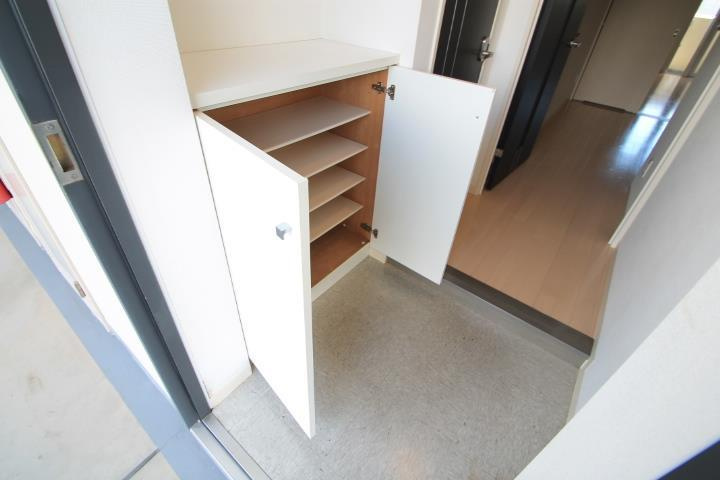 シューズＢＯＸですっきりとした玄関に！