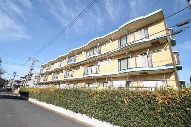 遮音性の高い鉄筋造りのマンションです＾。