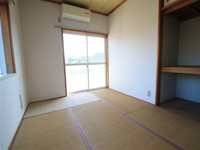 和室でくつろぎを・・・