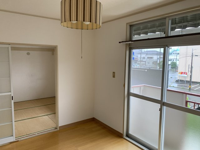 レピュート85【内装】