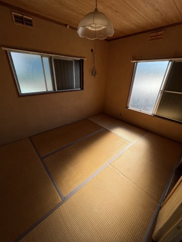 高田町貸家【寝室】